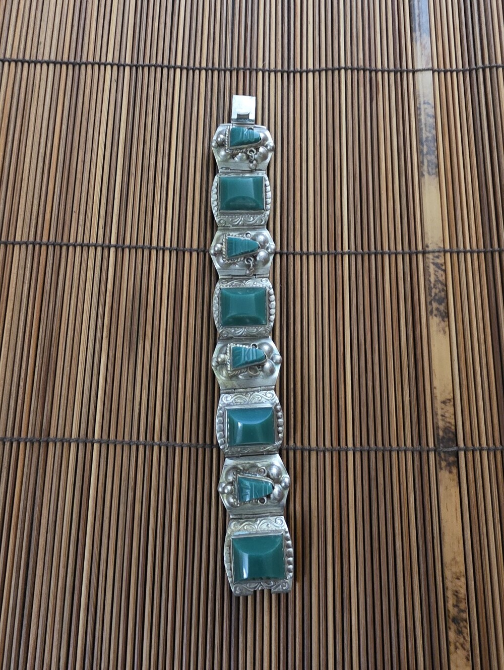 Hecho En Mexico Aztec Green Onyx Bracelet (Vintage)